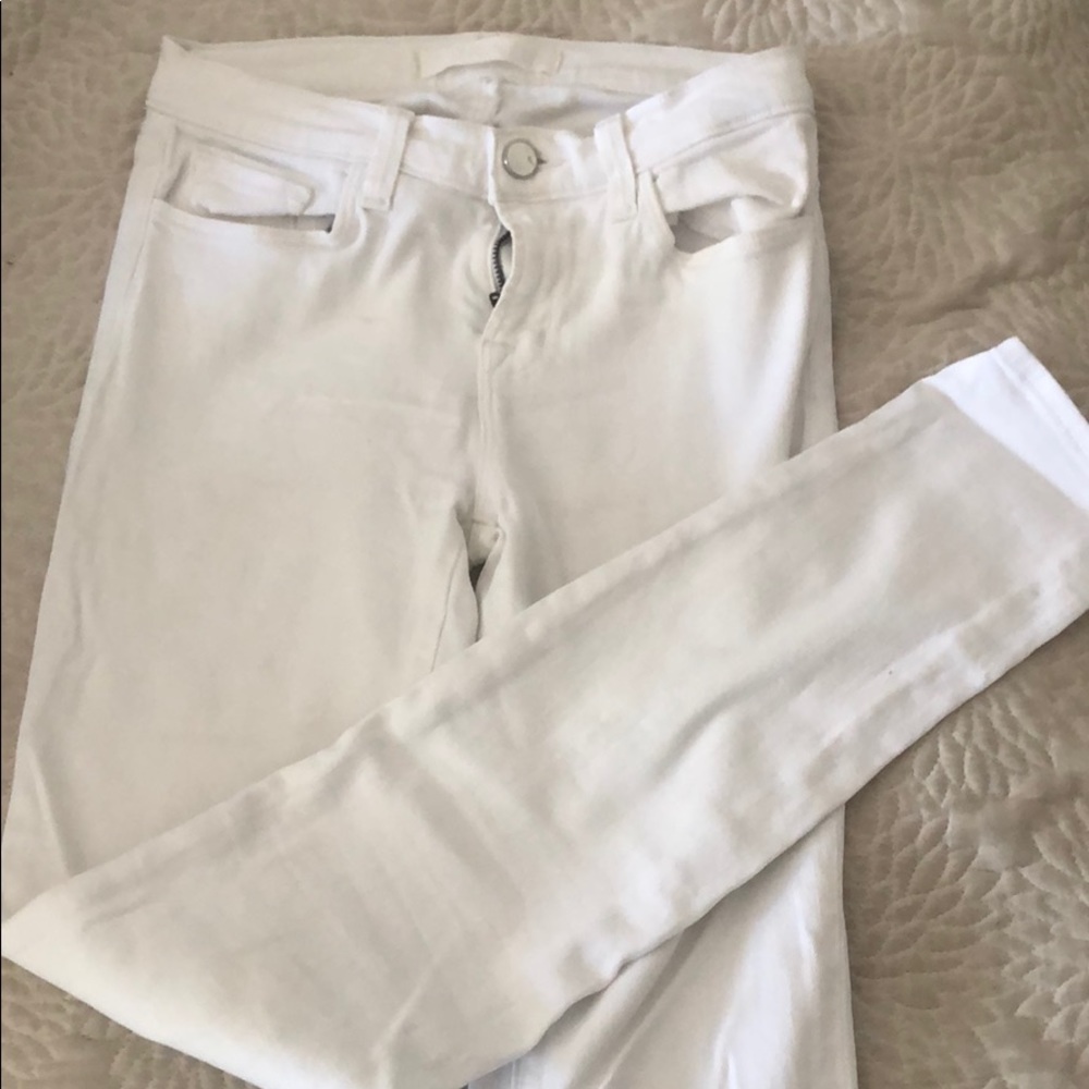 White JBRANDS